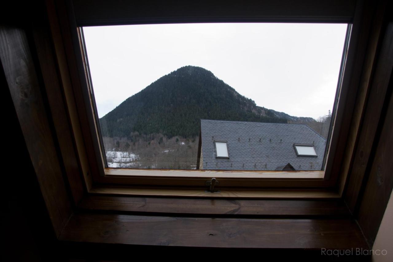 Hotel Saueth Tredós エクステリア 写真
